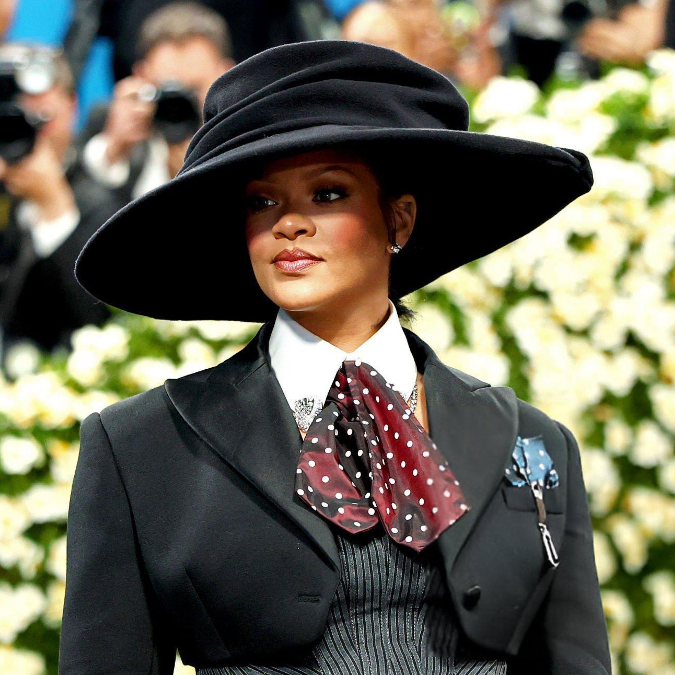 The Met Gala: Superfine tailoring black style.