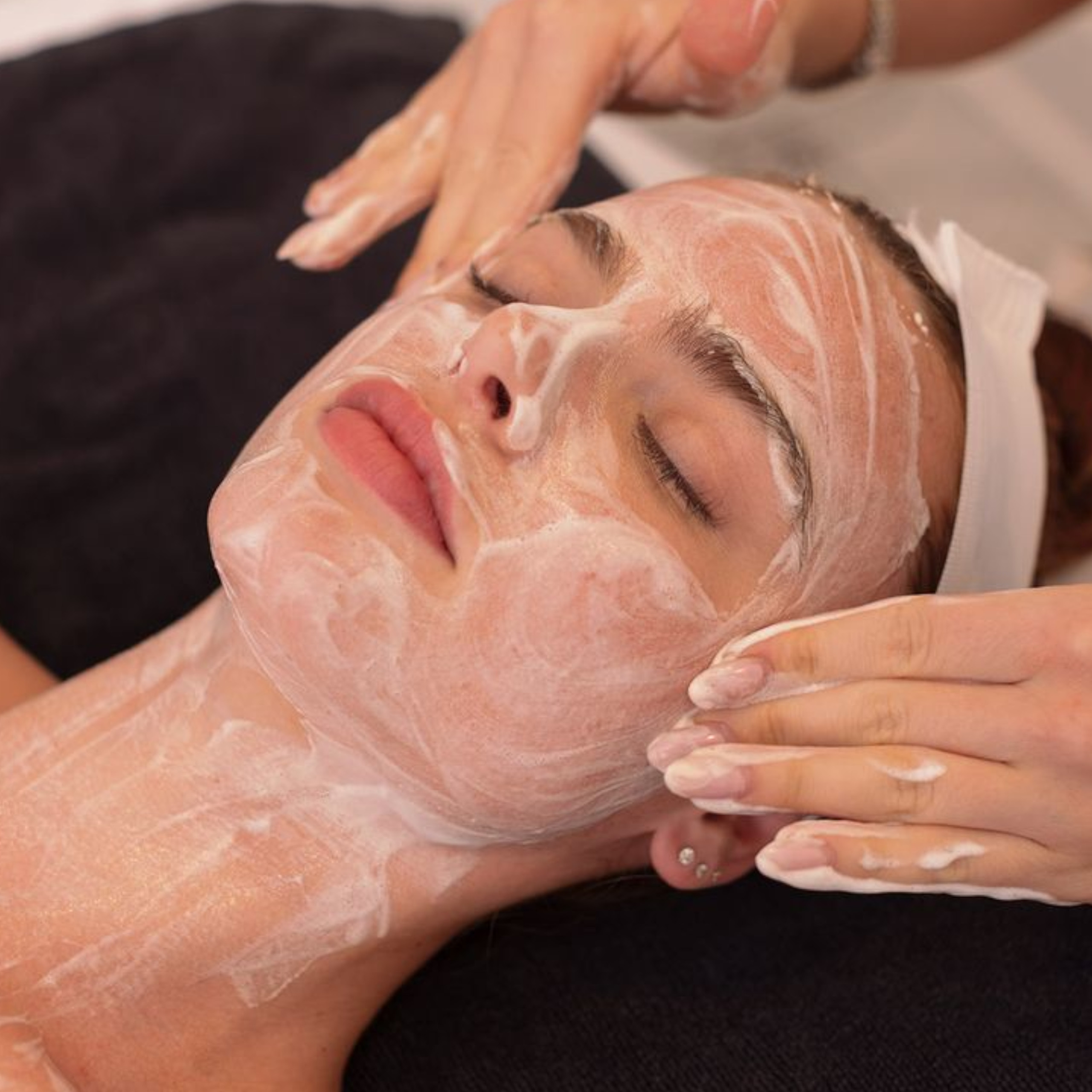 The Afterglow Effect: Skin That Looks Like It’s Been on Holiday (Even When You Haven’t)